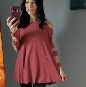 Ladder arm detail shirt